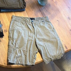Hurley Men's Khaki Flat Front Shorts